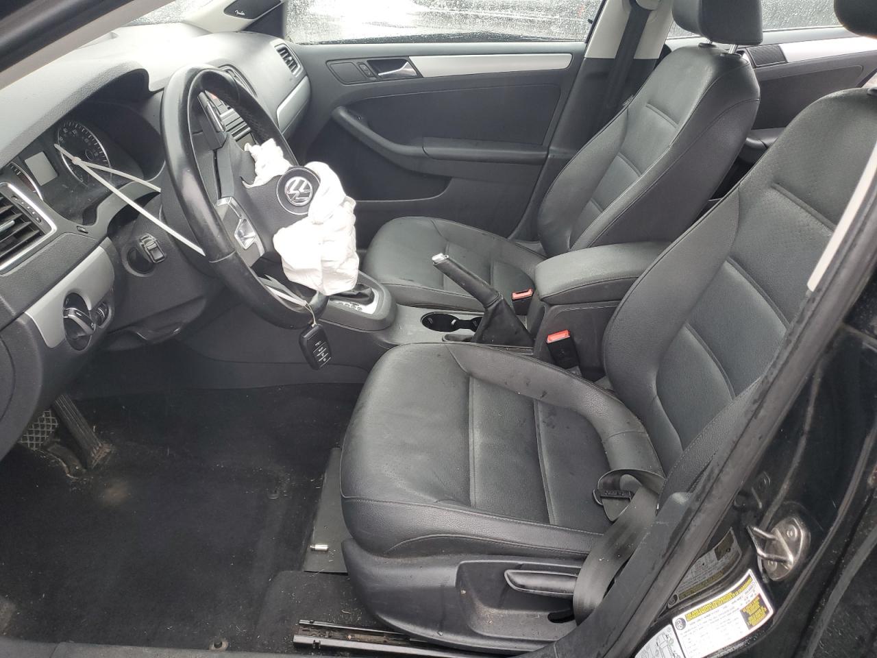 VOLKSWAGEN JETTA SEL