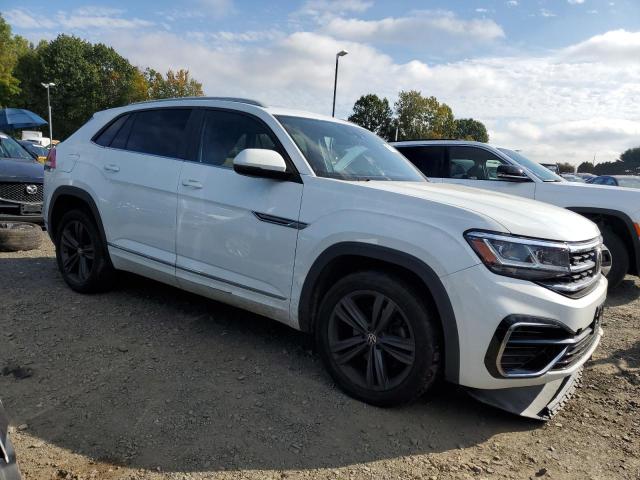 2020 VOLKSWAGEN ATLAS CROS - 1V26E2CA4LC219475
