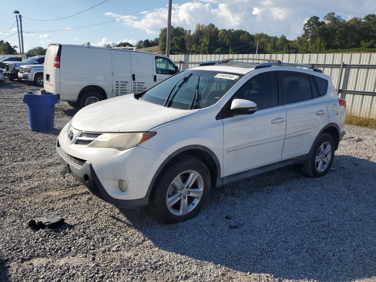 TOYOTA RAV4 XLE