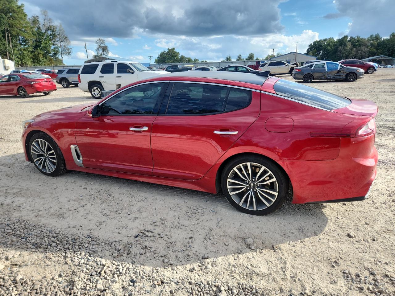 KIA STINGER