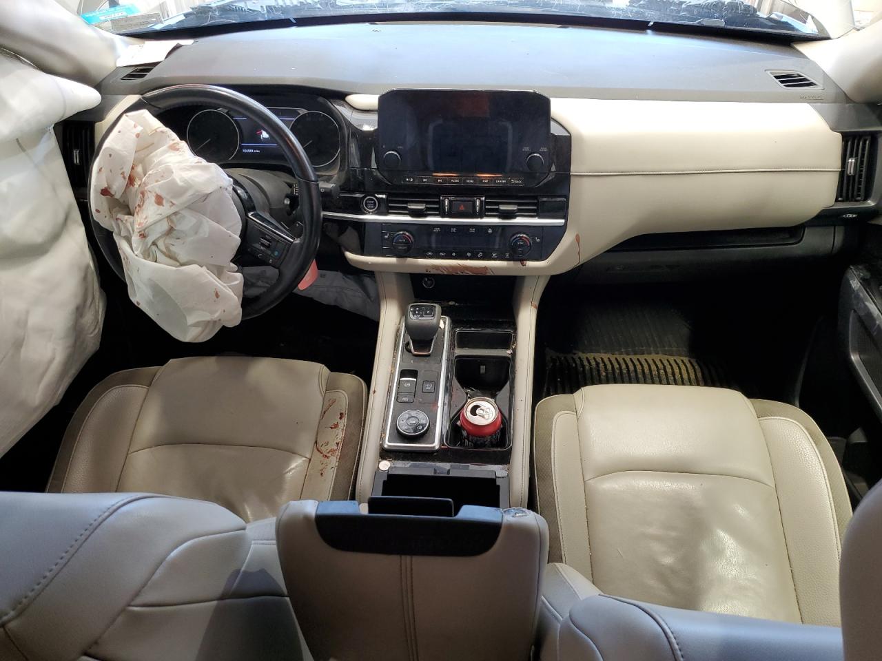 NISSAN PATHFINDER SL