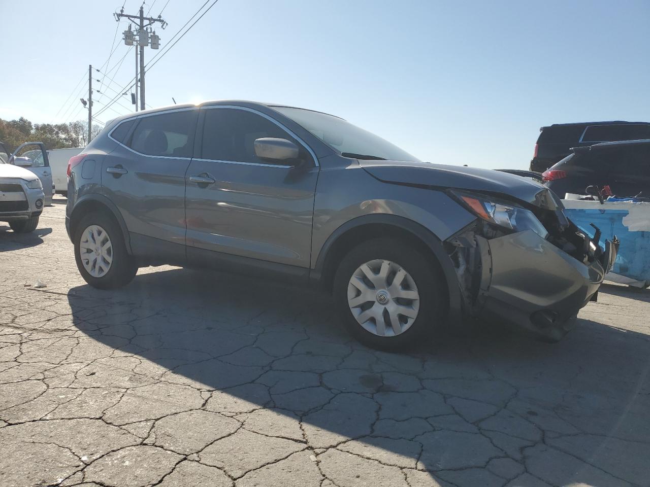 NISSAN ROGUE SPORT S