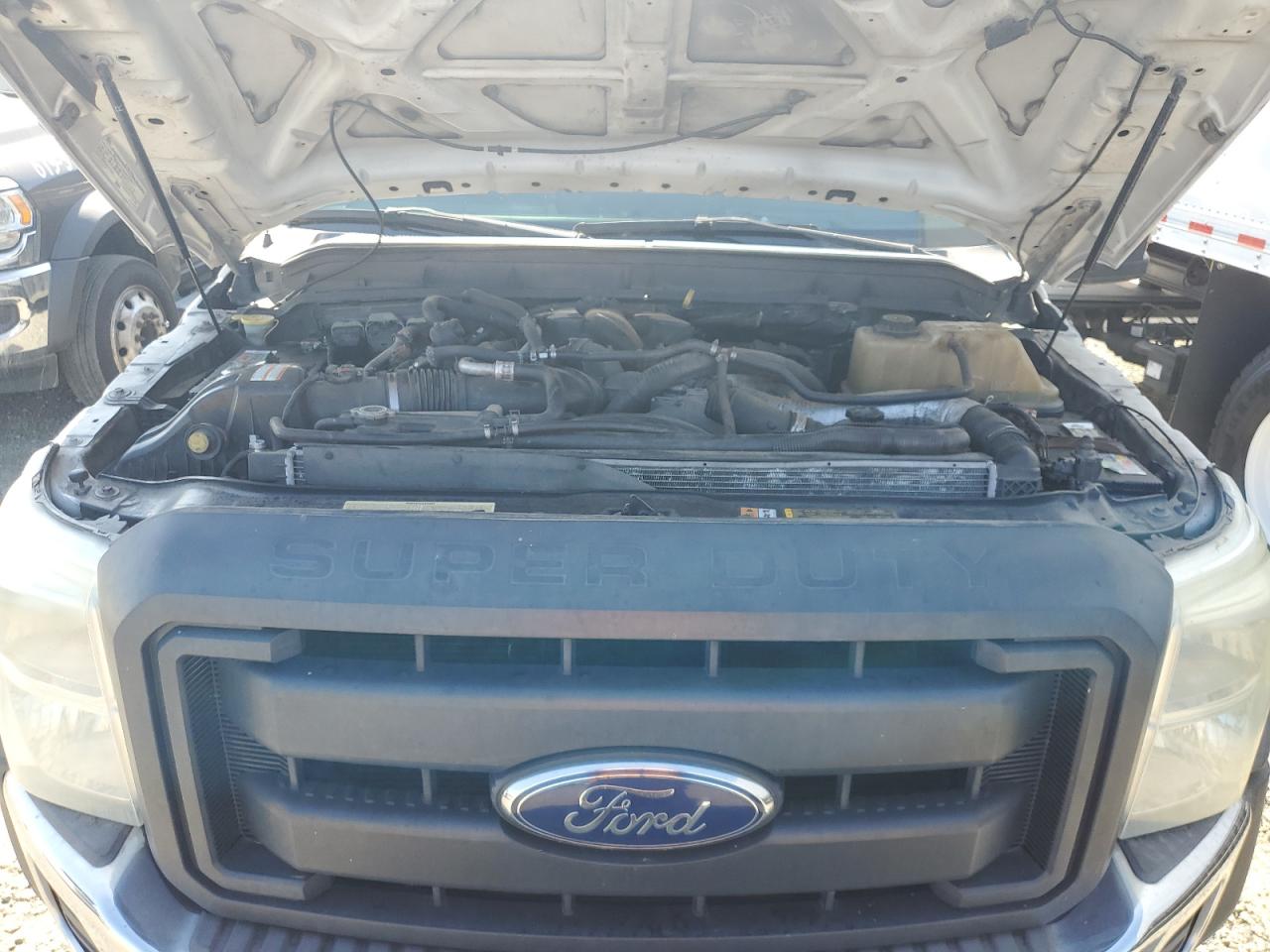 FORD F-550 SUPER DUTY