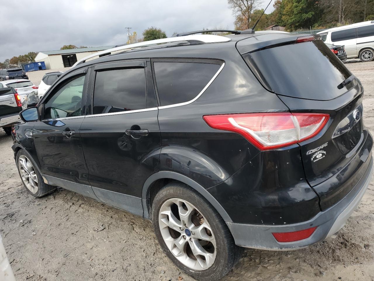 FORD ESCAPE TITANIUM