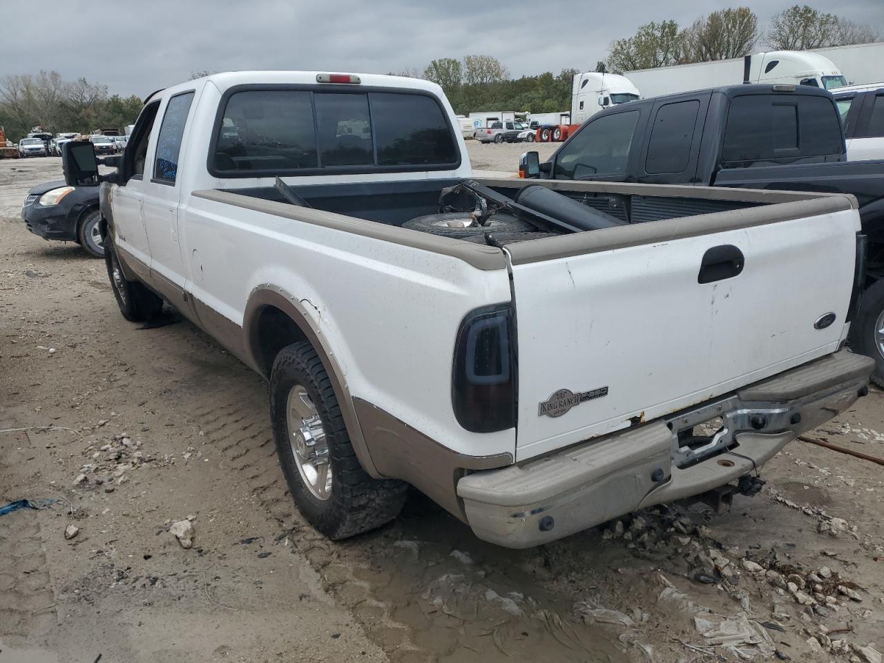 Lot #3281843498 2003 FORD F350 SRW S