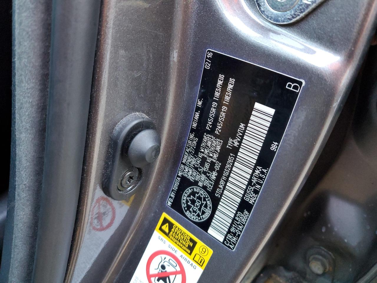 TOYOTA HIGHLANDER XLE