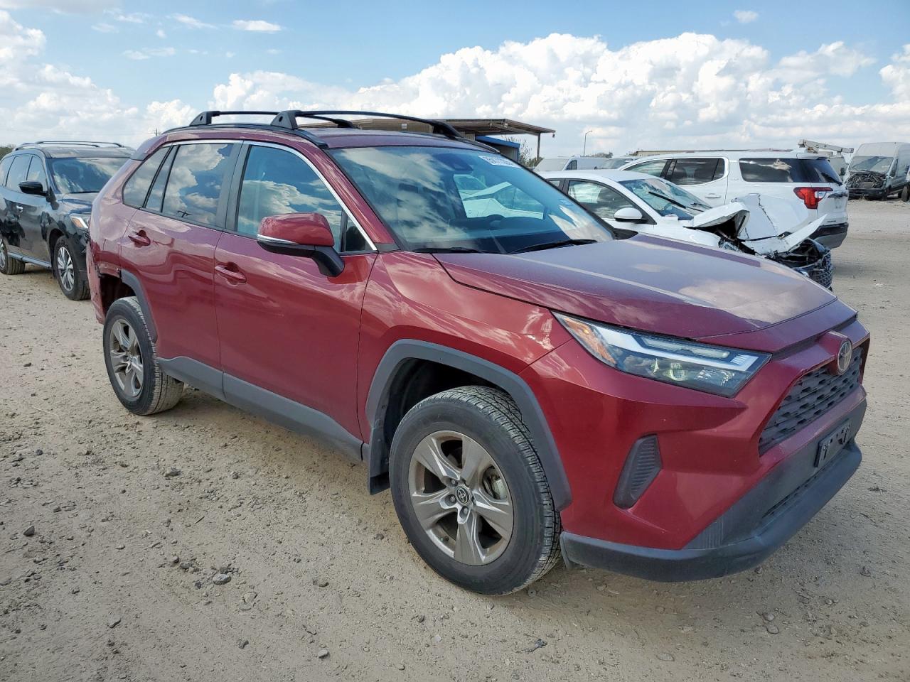 TOYOTA RAV4 XLE