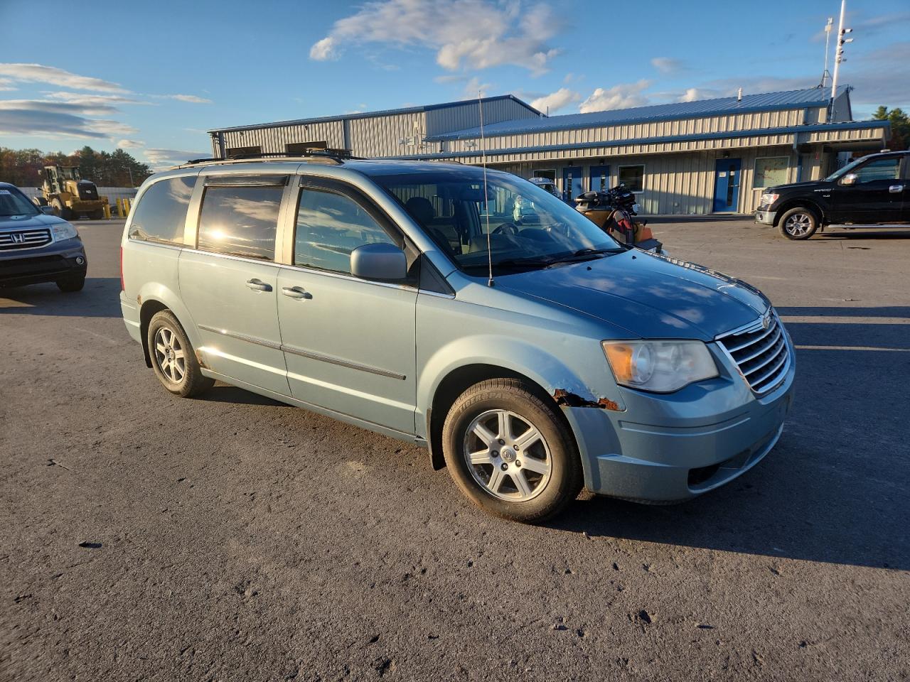 CHRYSLER TOWN & COUNTRY TOURING PLUS
