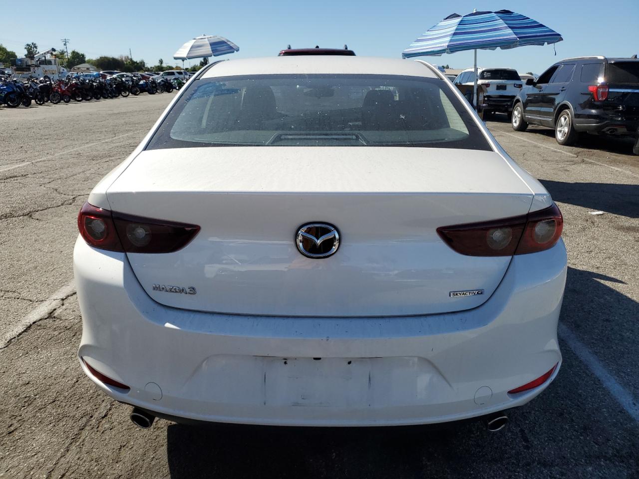 MAZDA 3 PREFERRED