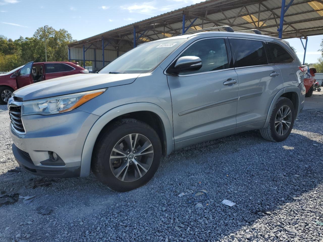 TOYOTA HIGHLANDER XLE