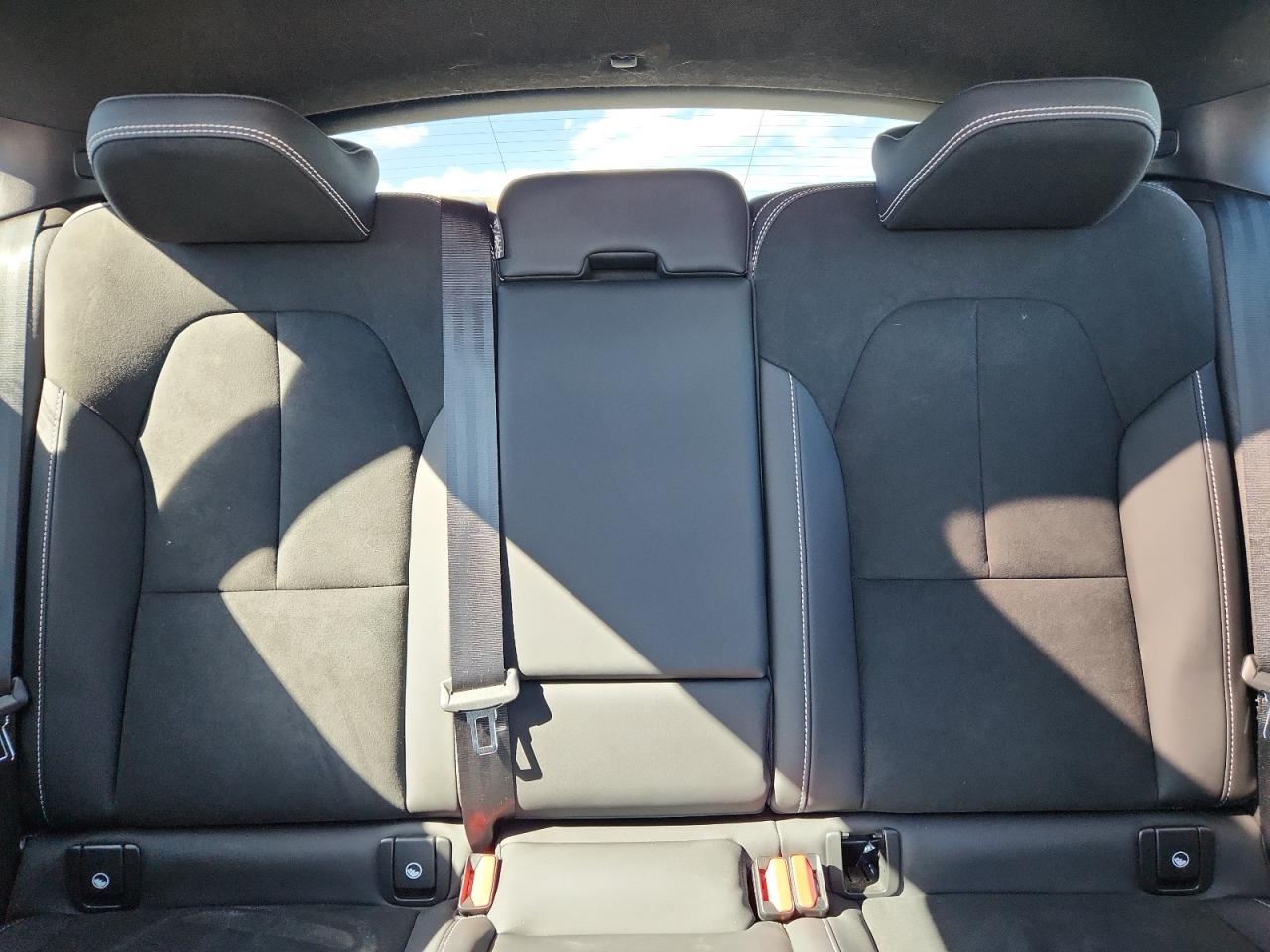 VOLVO C40 RECHARGE ULTIMATE