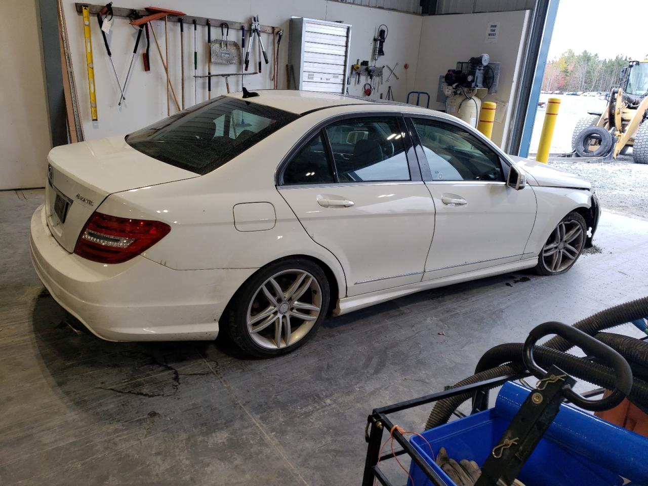 MERCEDES-BENZ C-CLASS 300 4MATIC