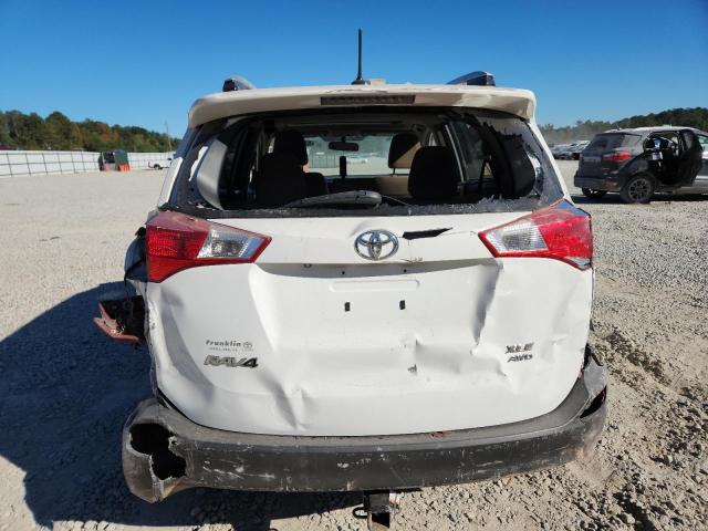 2015 TOYOTA RAV4 XLE - JTMRFREV6FD154843