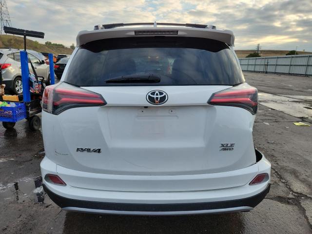 2017 TOYOTA RAV4 XLE - JTMRFREV7HD200876