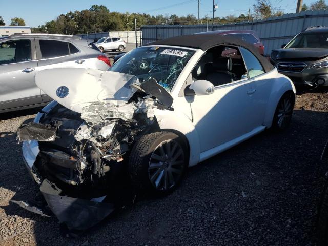 VOLKSWAGEN NEW BEETLE