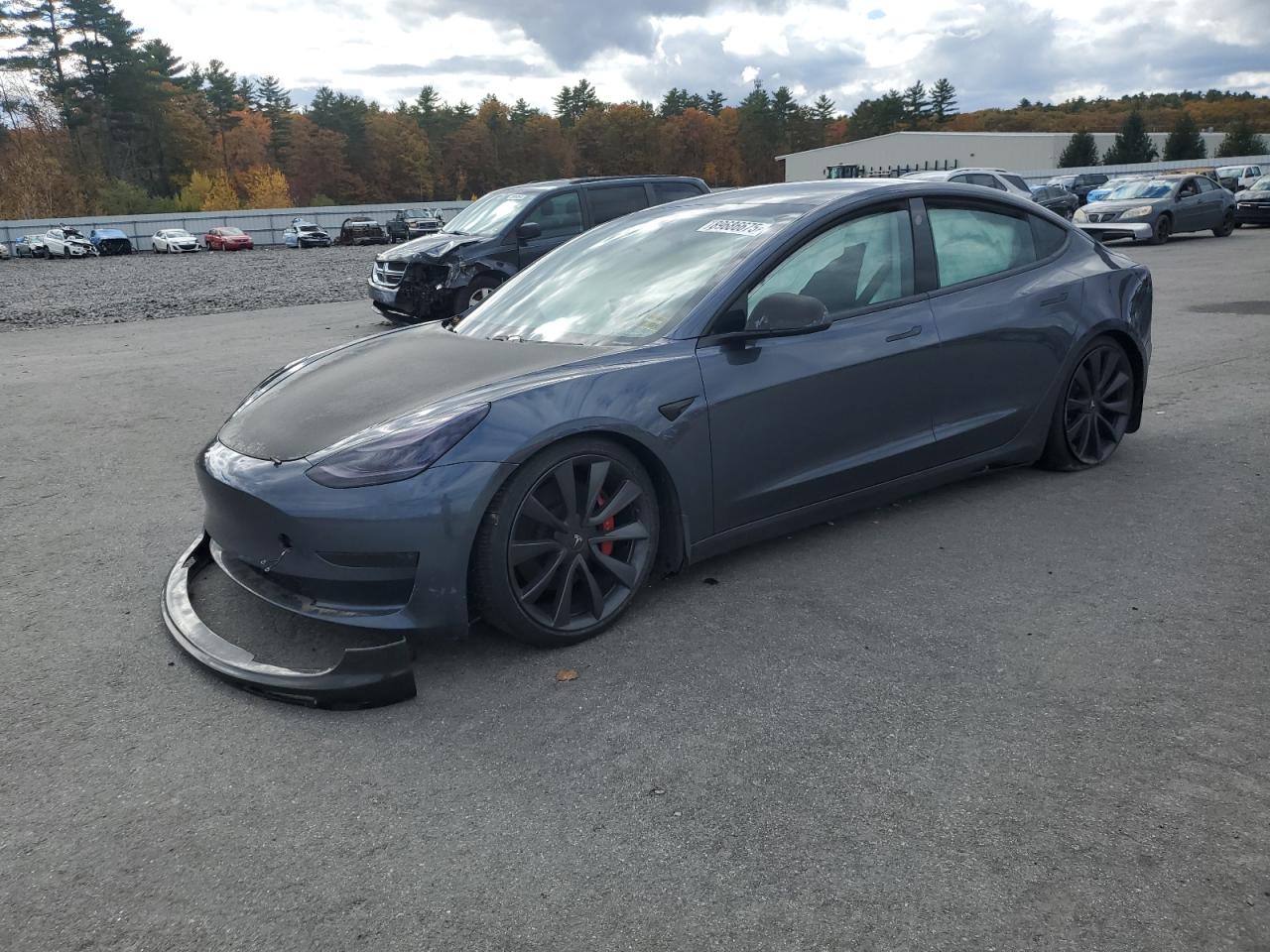 TESLA MODEL 3