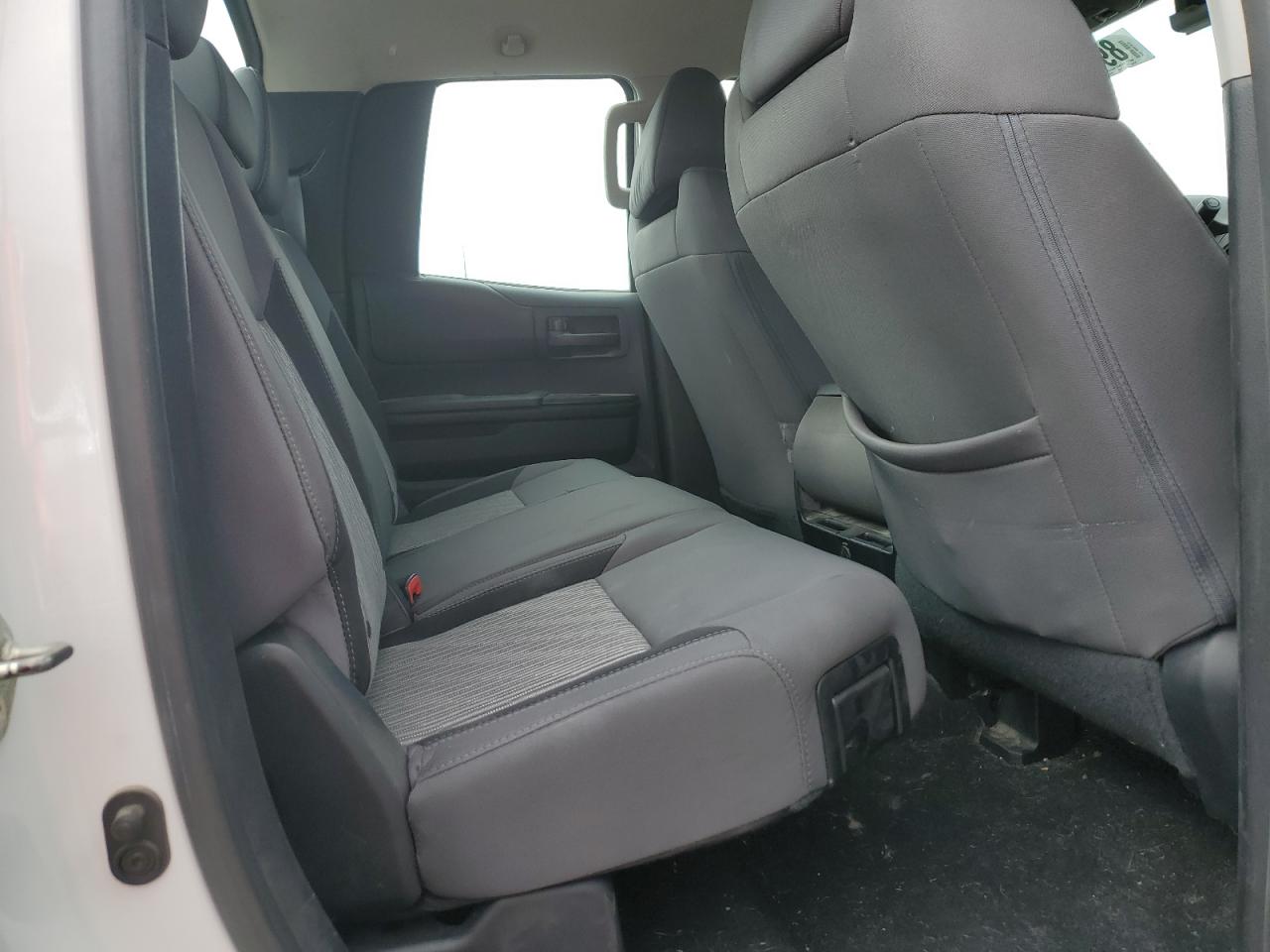 TOYOTA TUNDRA DOUBLE CAB SR