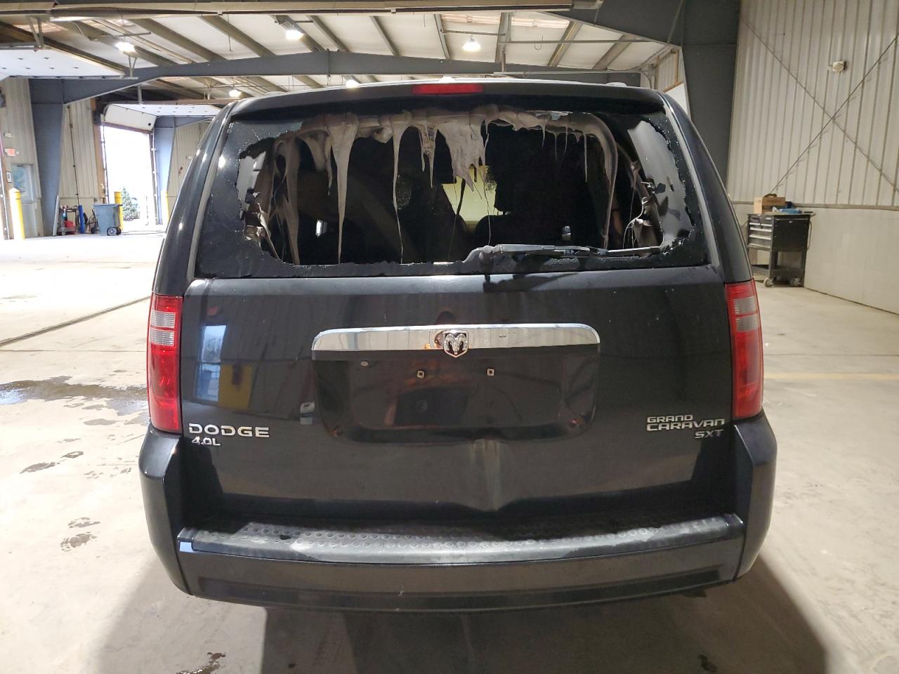 DODGE GRAND CARAVAN CREW