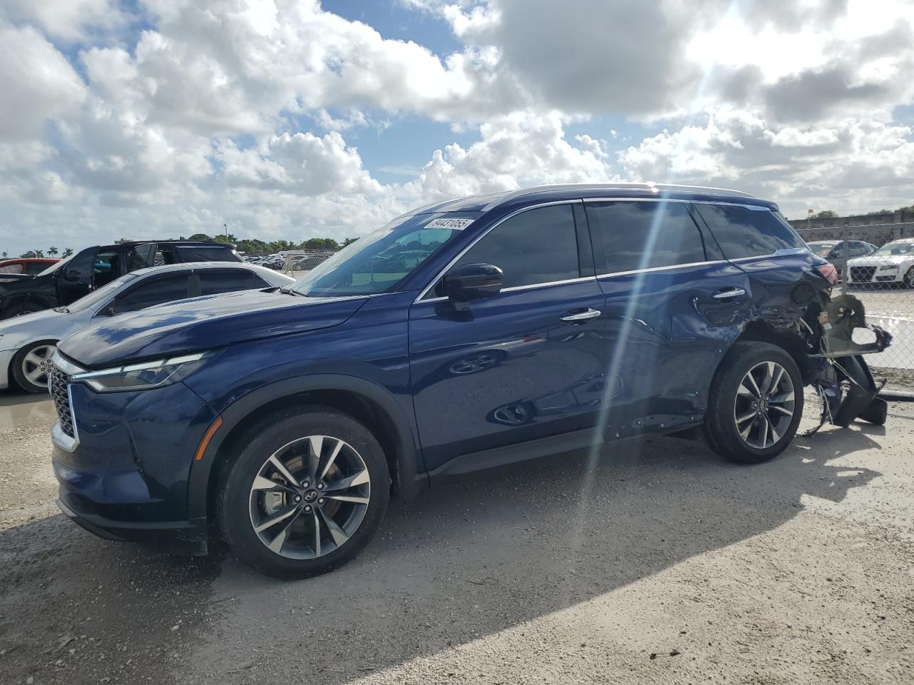 INFINITI QX60 LUXE