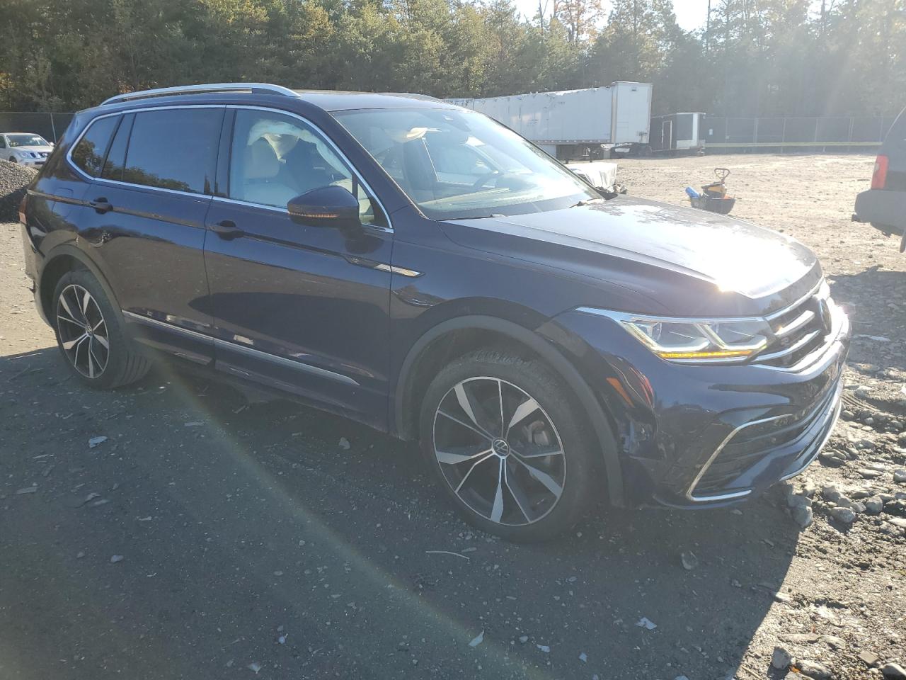 VOLKSWAGEN TIGUAN SEL R-LINE BLACK