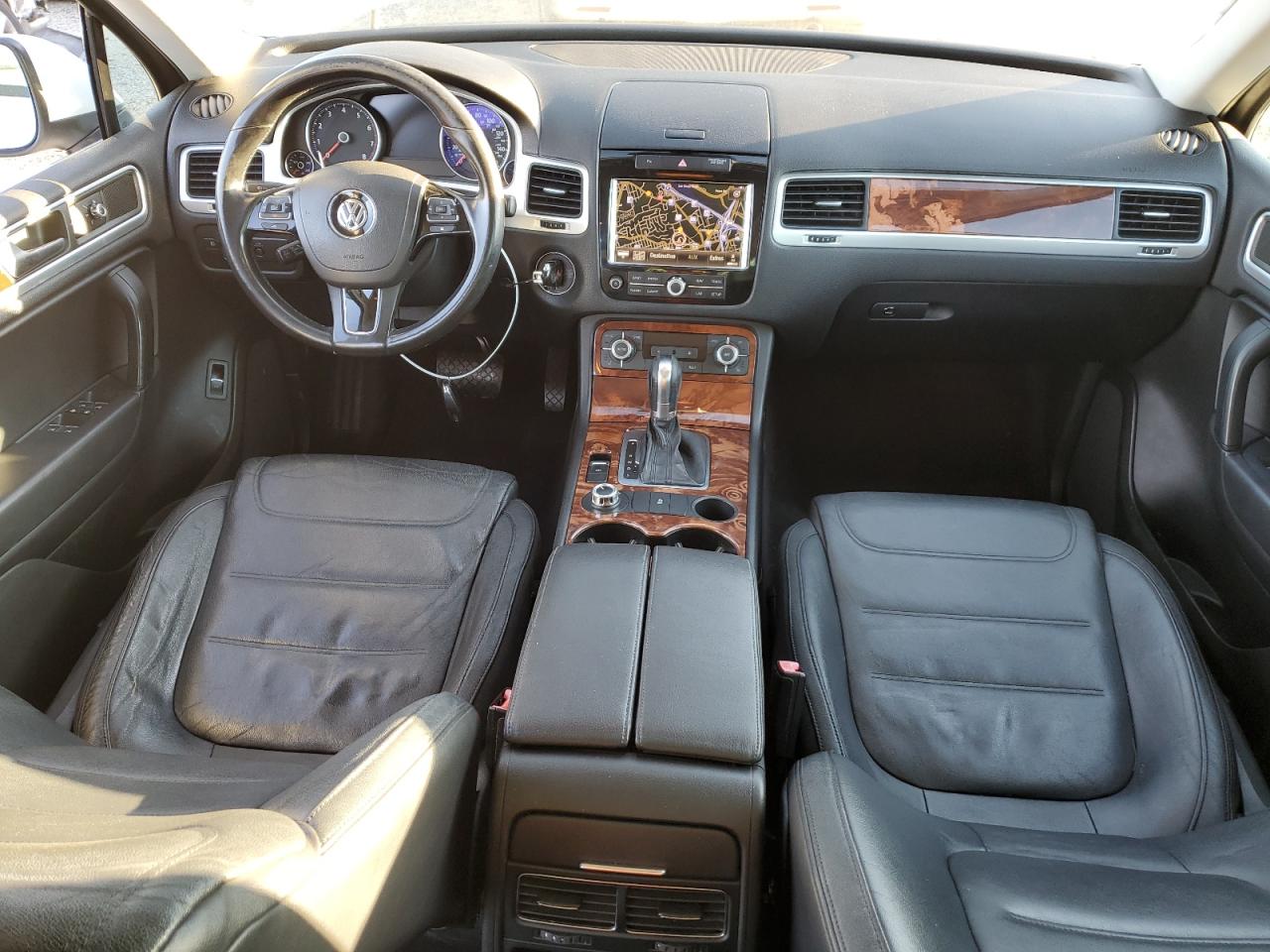 VOLKSWAGEN TOUAREG V6