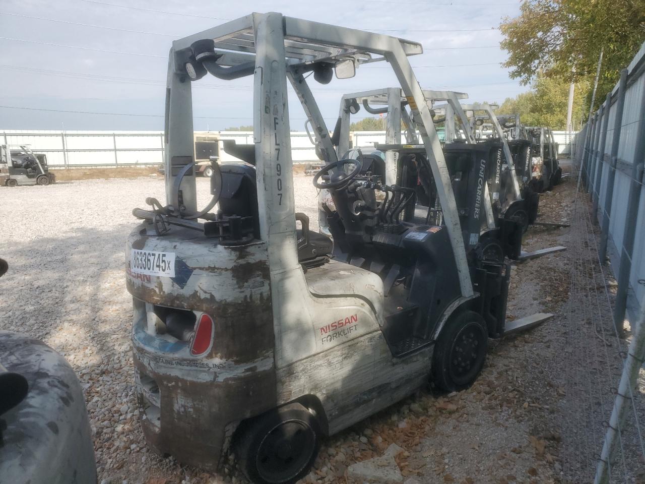 Lot #3290190215 2013 NISSAN FORKLIFT