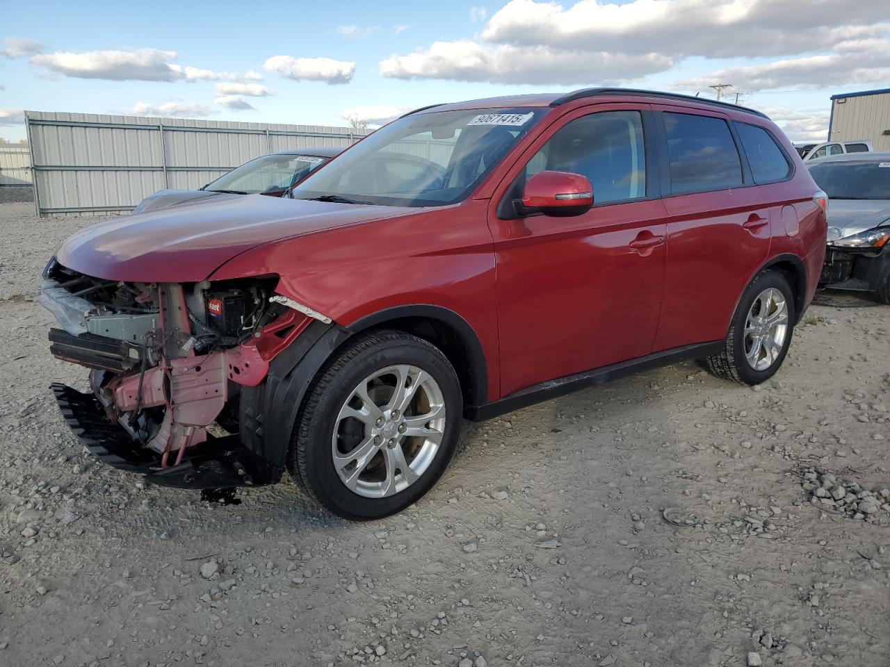 MITSUBISHI OUTLANDER SE