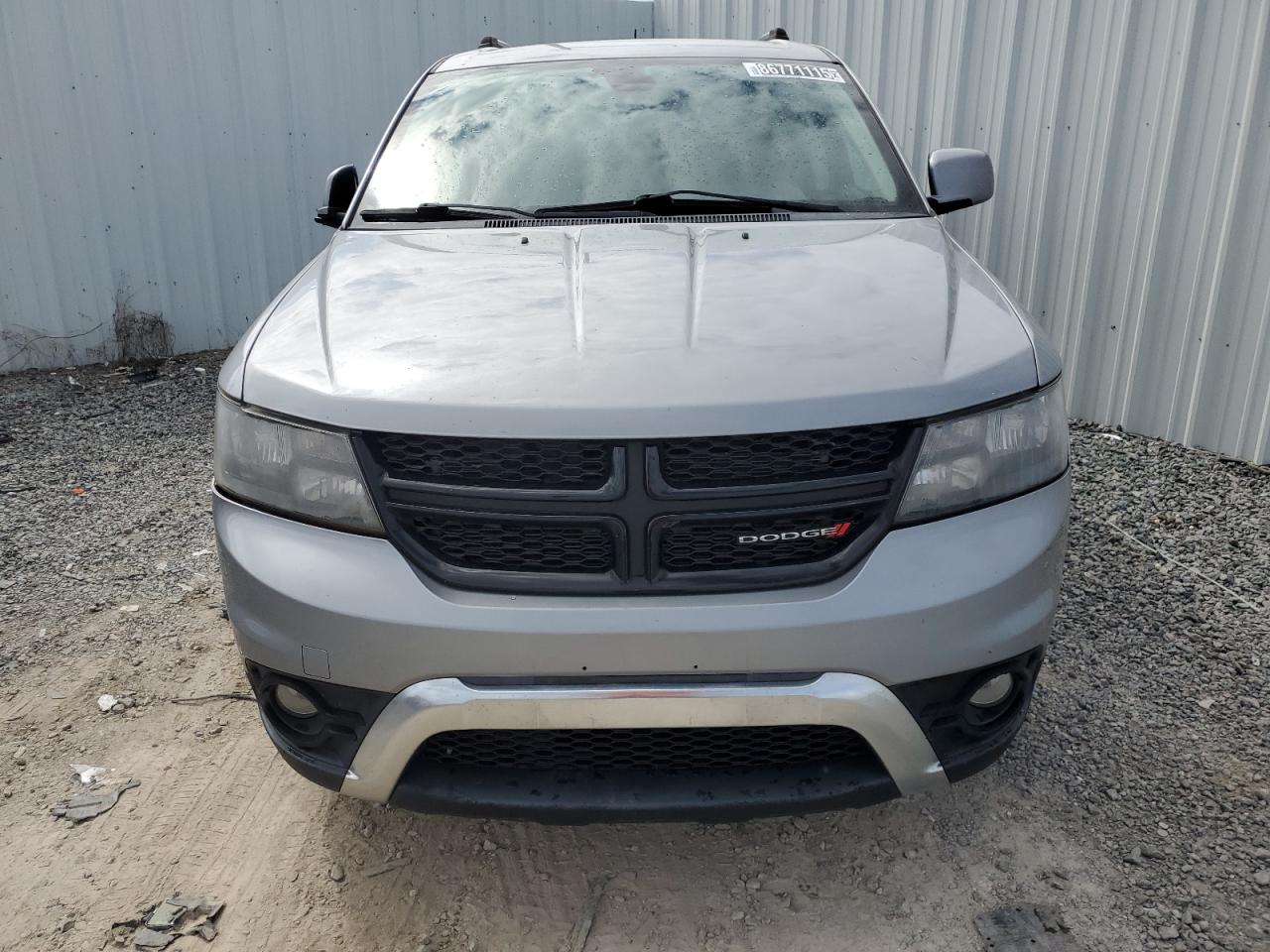 DODGE JOURNEY CROSSROAD