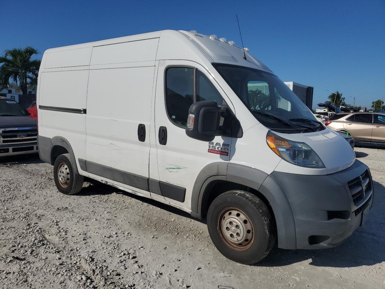 RAM PROMASTER 1500 HIGH