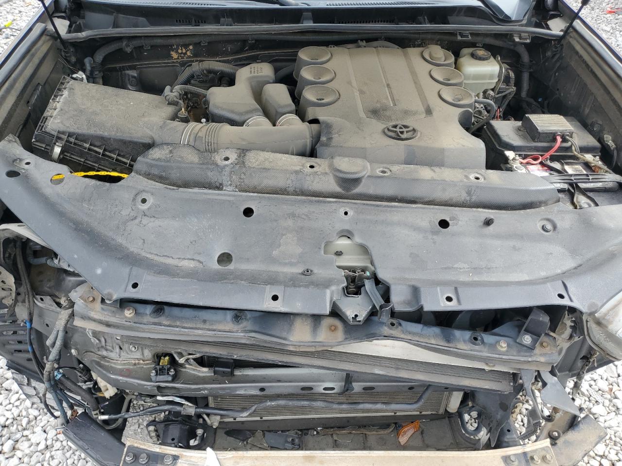 TOYOTA 4RUNNER SR5/SR5 PREMIUM