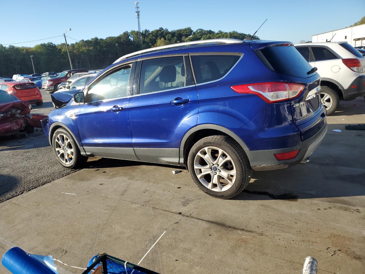 FORD ESCAPE TITANIUM