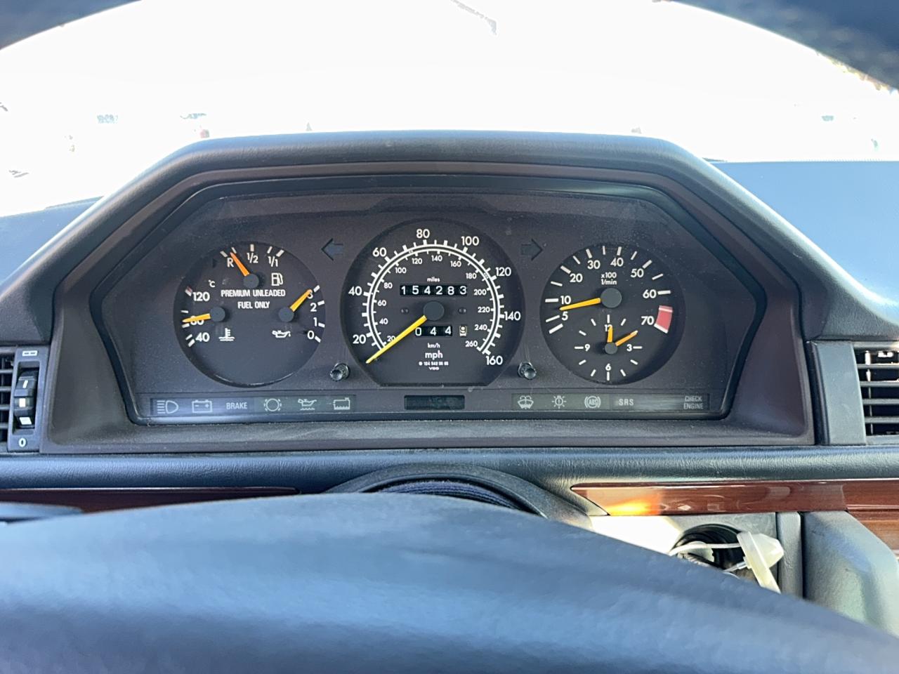 Lot #3275461775 1995 MERCEDES-BENZ E 320