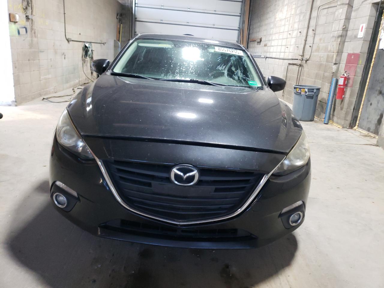 MAZDA 3 GRAND TOURING