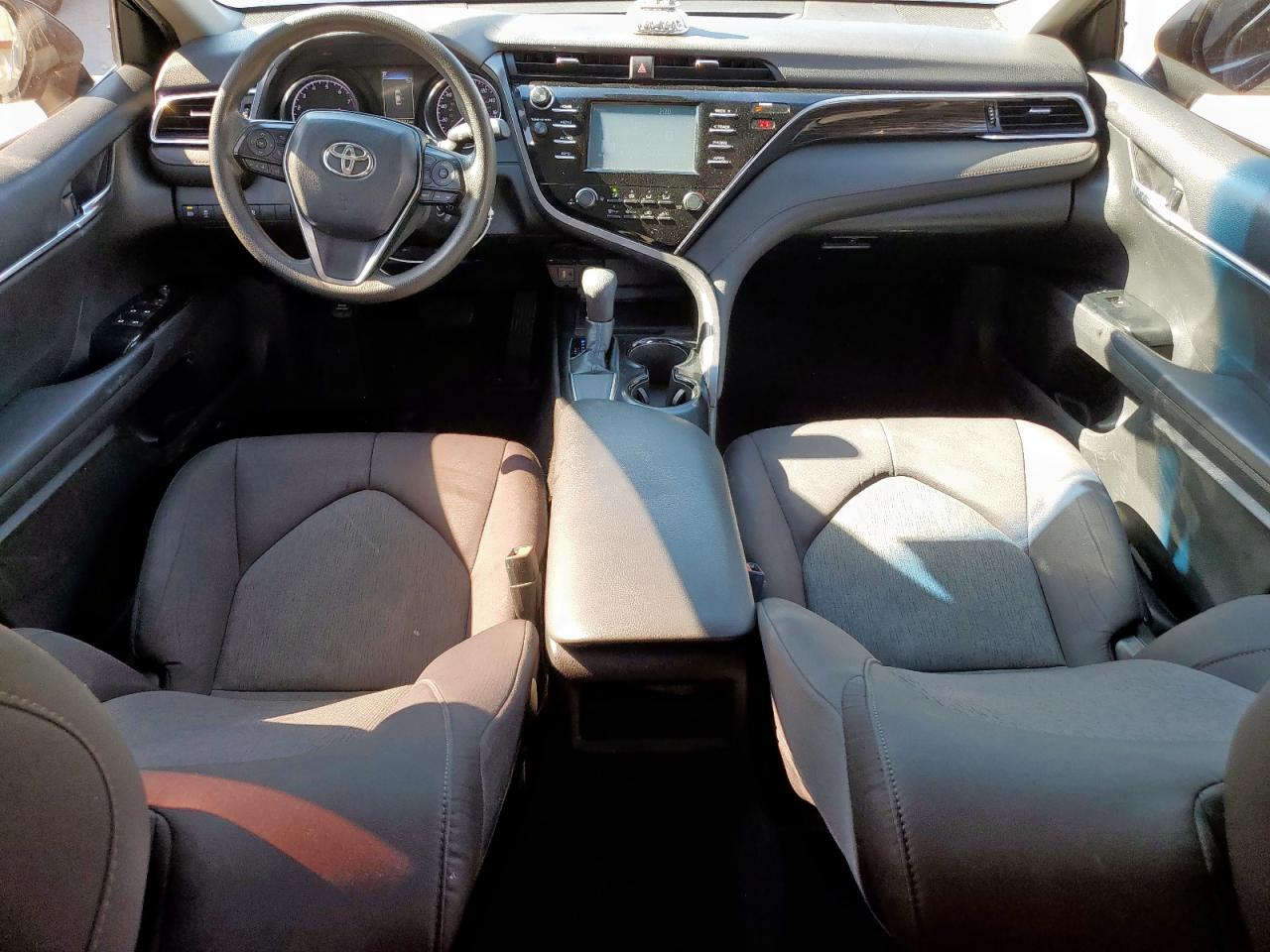 TOYOTA CAMRY L