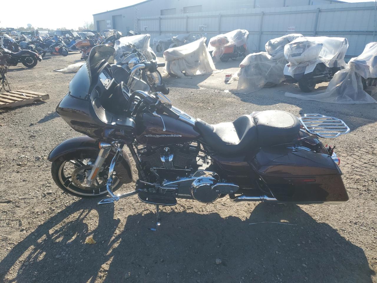 Lot #3297219398 2018 HARLEY-DAVIDSON FLTRX ROAD