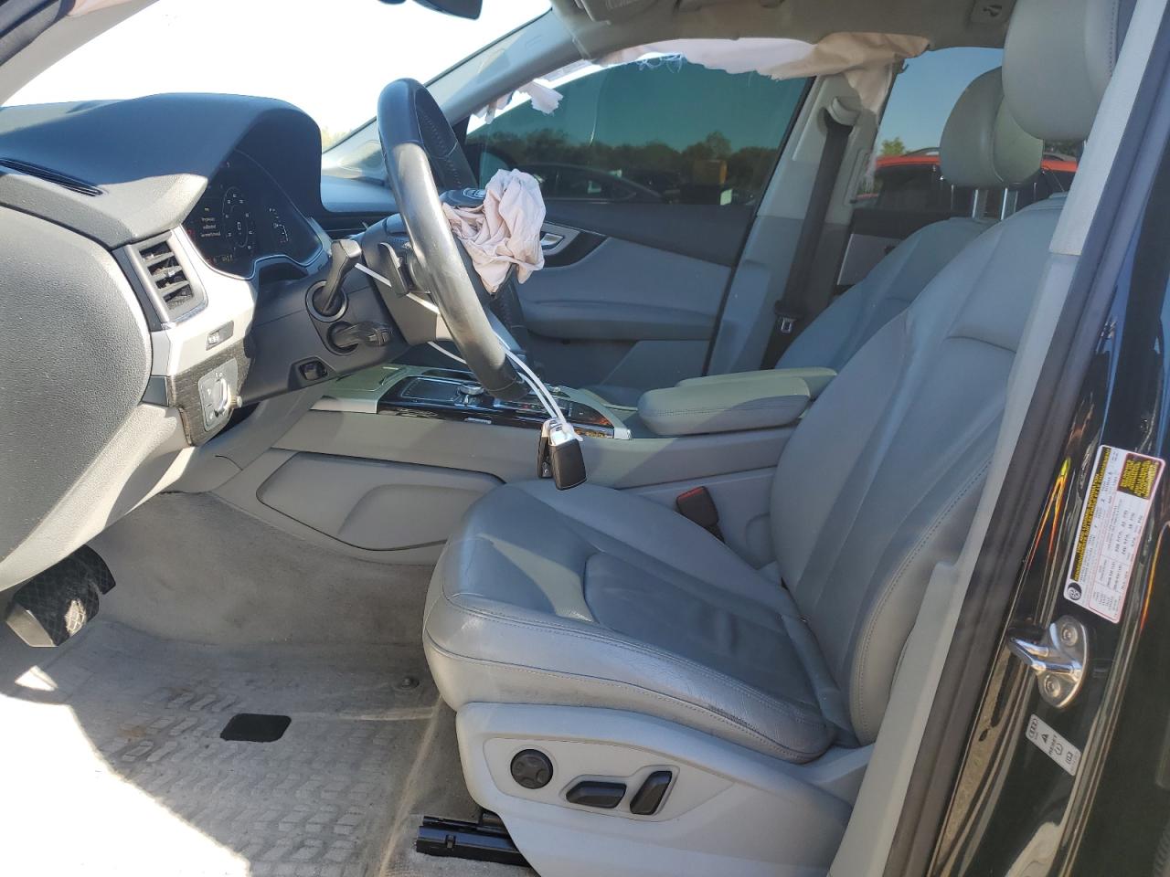 AUDI Q7 PREMIUM PLUS