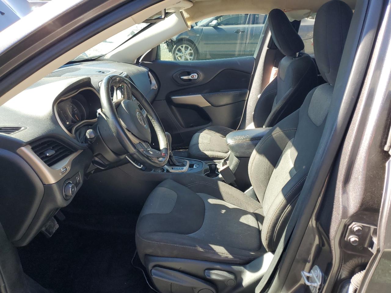 JEEP GRAND CHEROKEE LATITUDE