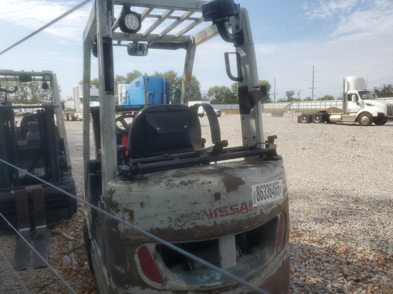 Lot #3290190210 2013 NISS FORKLIFT
