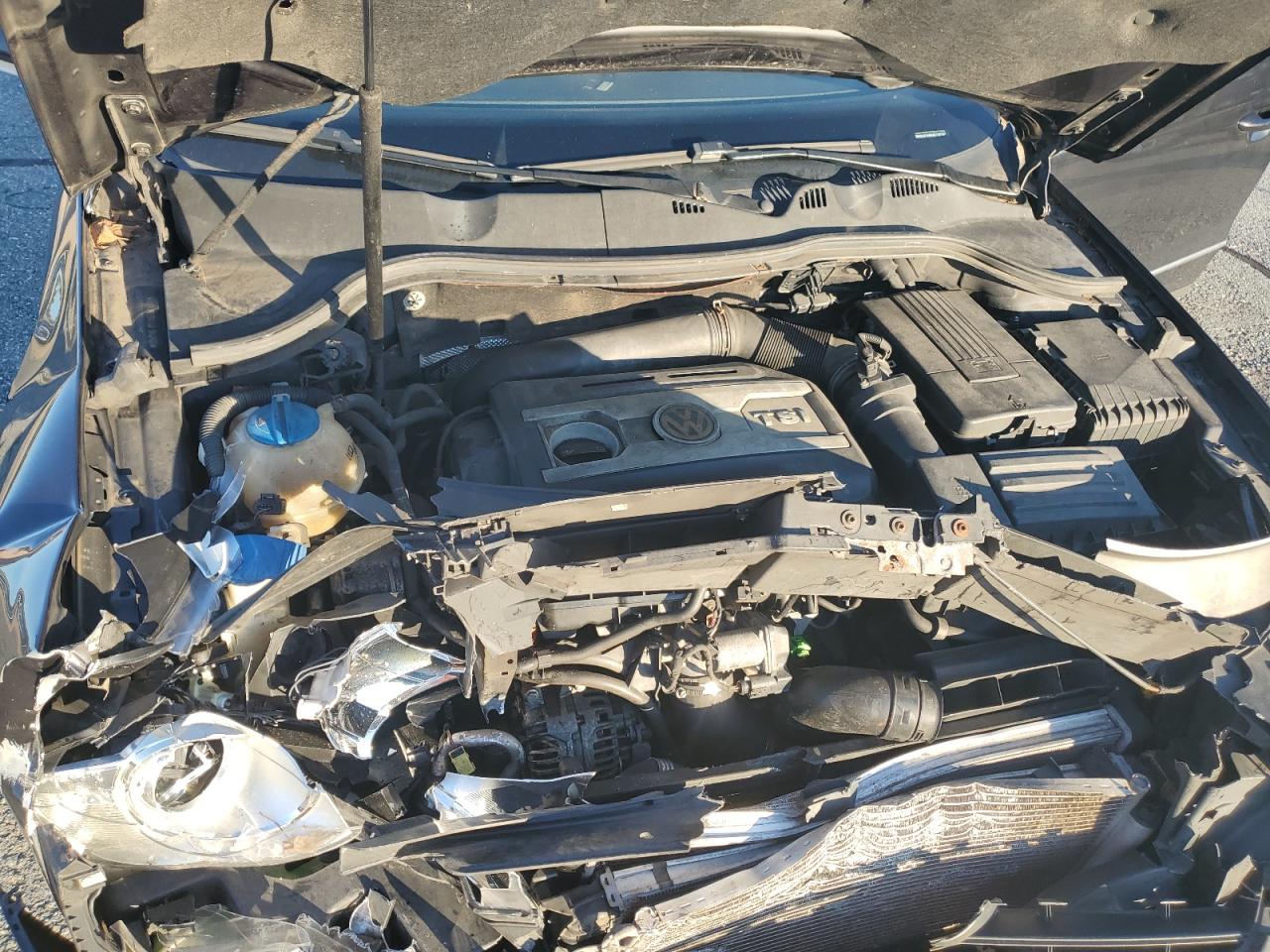 VOLKSWAGEN PASSAT KOMFORT