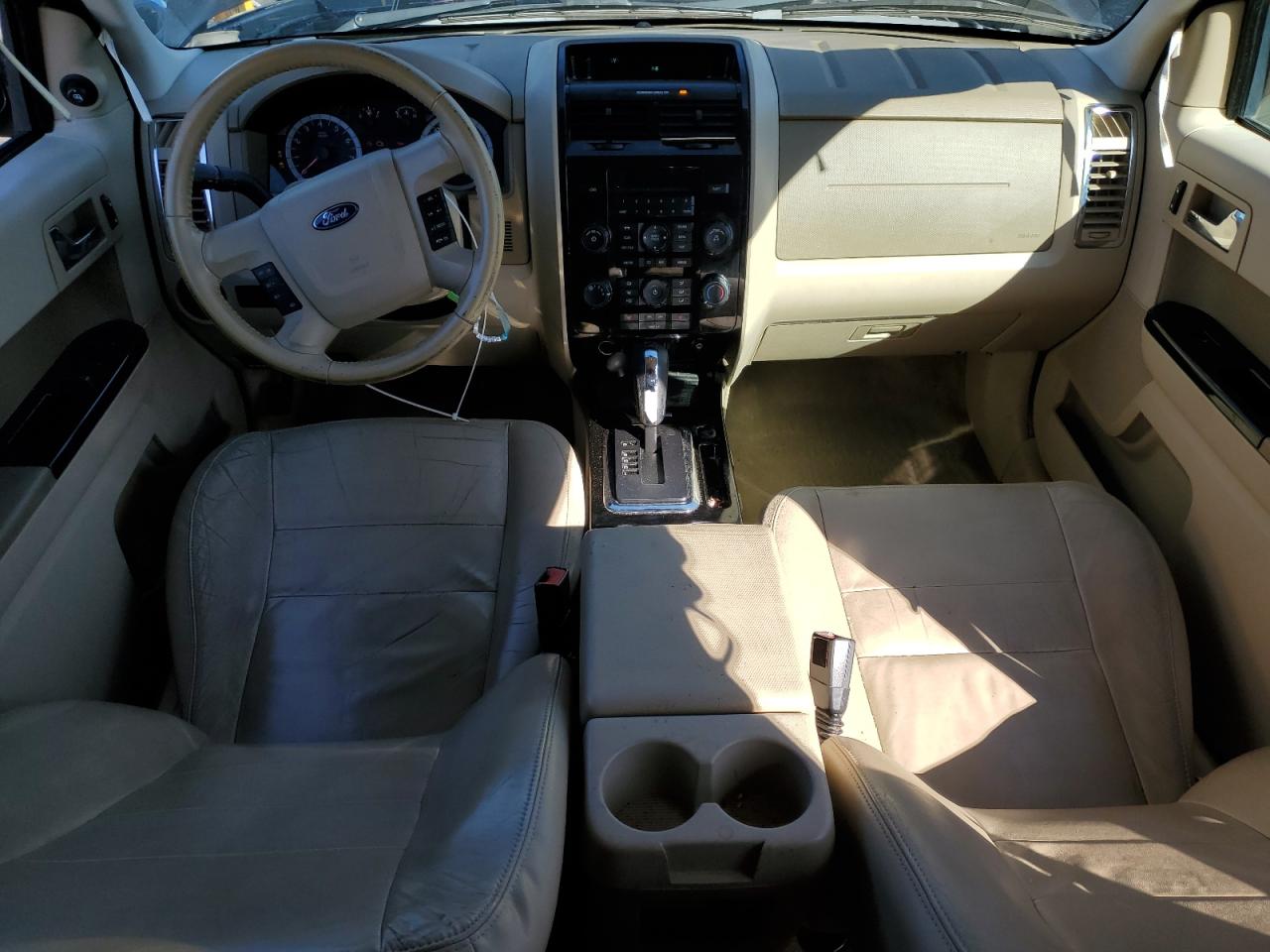 FORD ESCAPE LIMITED