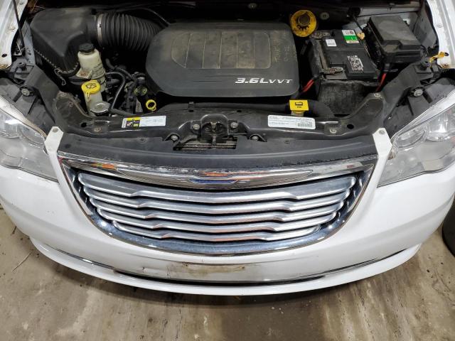 2015 CHRYSLER TOWN & COU - 2C4RC1BG8FR695972