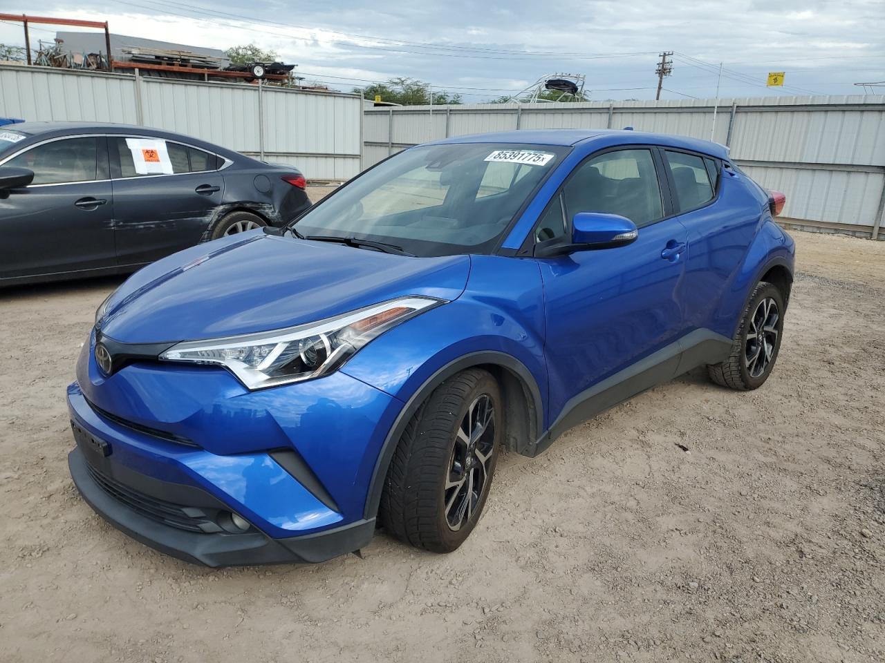 TOYOTA C-HR XLE