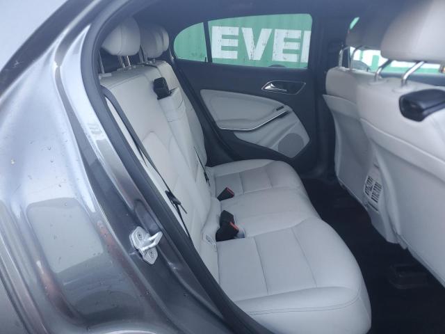 2017 MERCEDES-BENZ GLA 250 4M WDCTG4GB3HJ282951