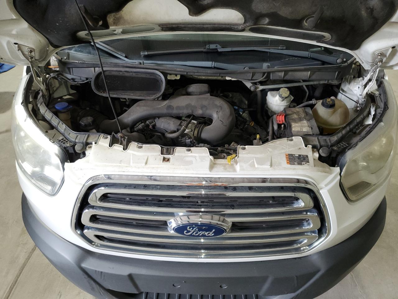 Lot #3310371975 2016 FORD TRANSIT T-
