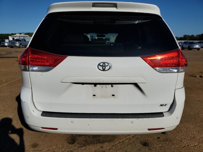 2012 TOYOTA SIENNA XLE - 5TDYK3DCXCS205412