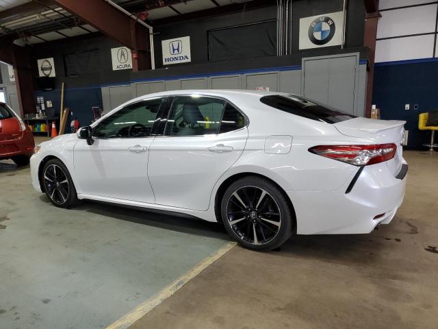 2018 TOYOTA CAMRY XSE 4T1B61HK1JU057431