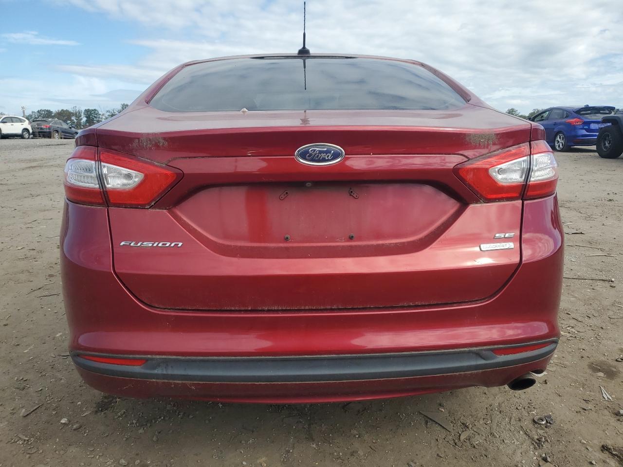 FORD FUSION SE