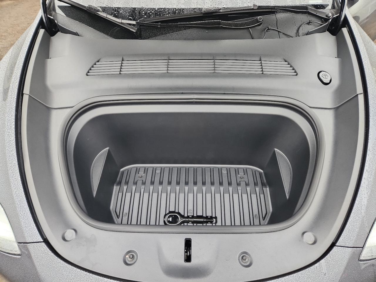 Lot #3311460286 2025 TESLA MODEL Y