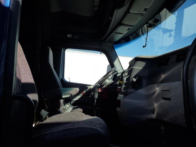 2016 PETERBILT 579 #3270776848