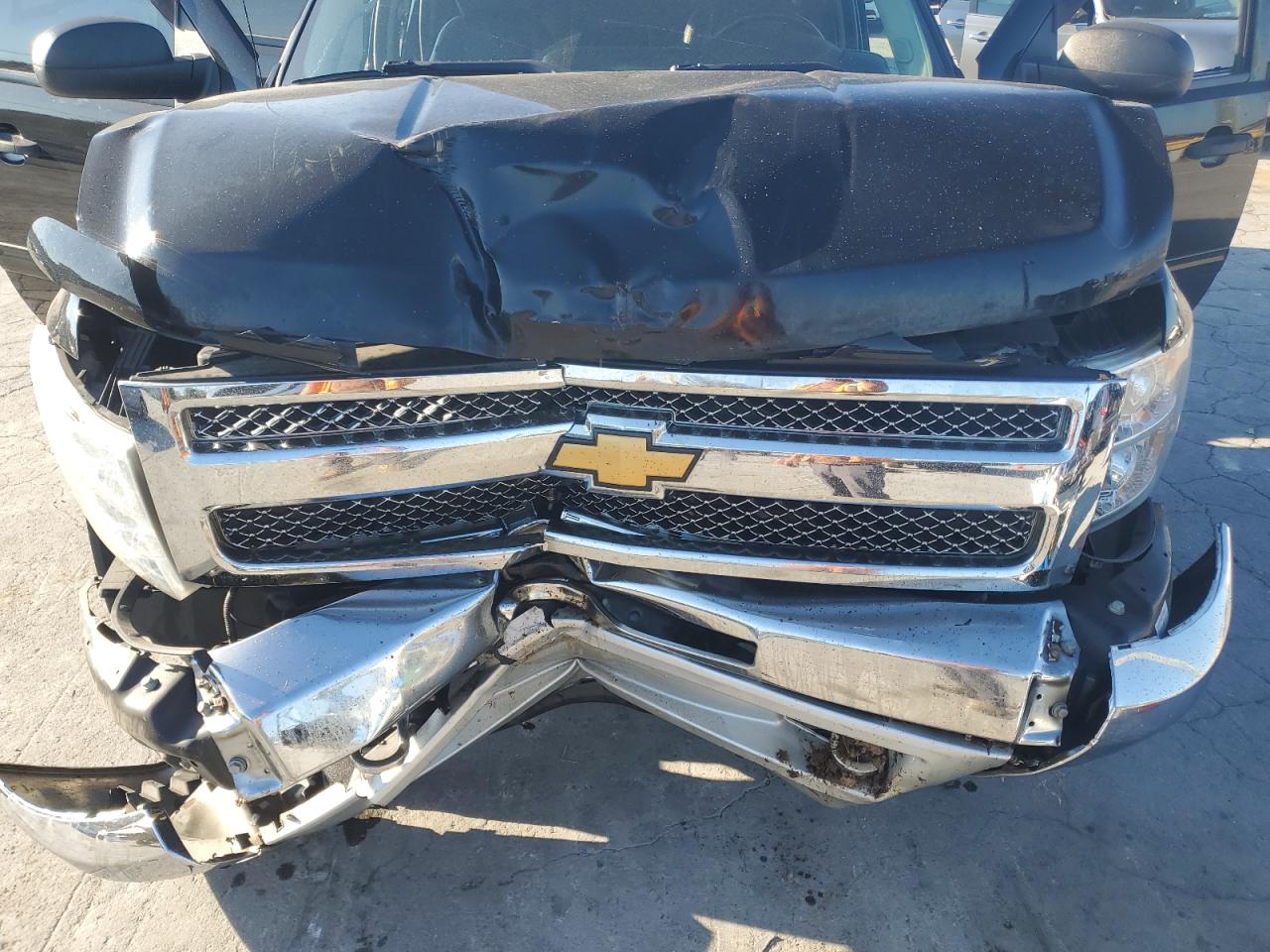 CHEVROLET SILVERADO K1500 LT